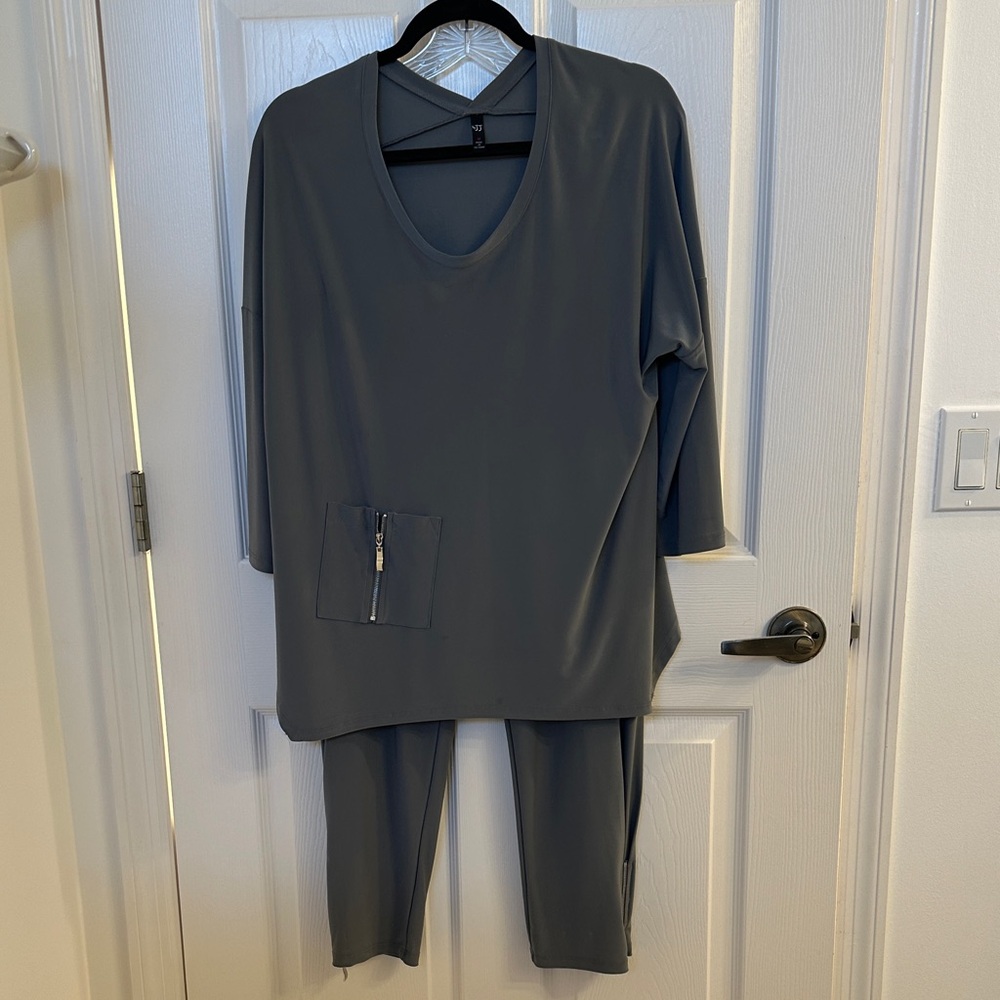 Gray Dressy Designer 2 Piece Set with Pocket Detail